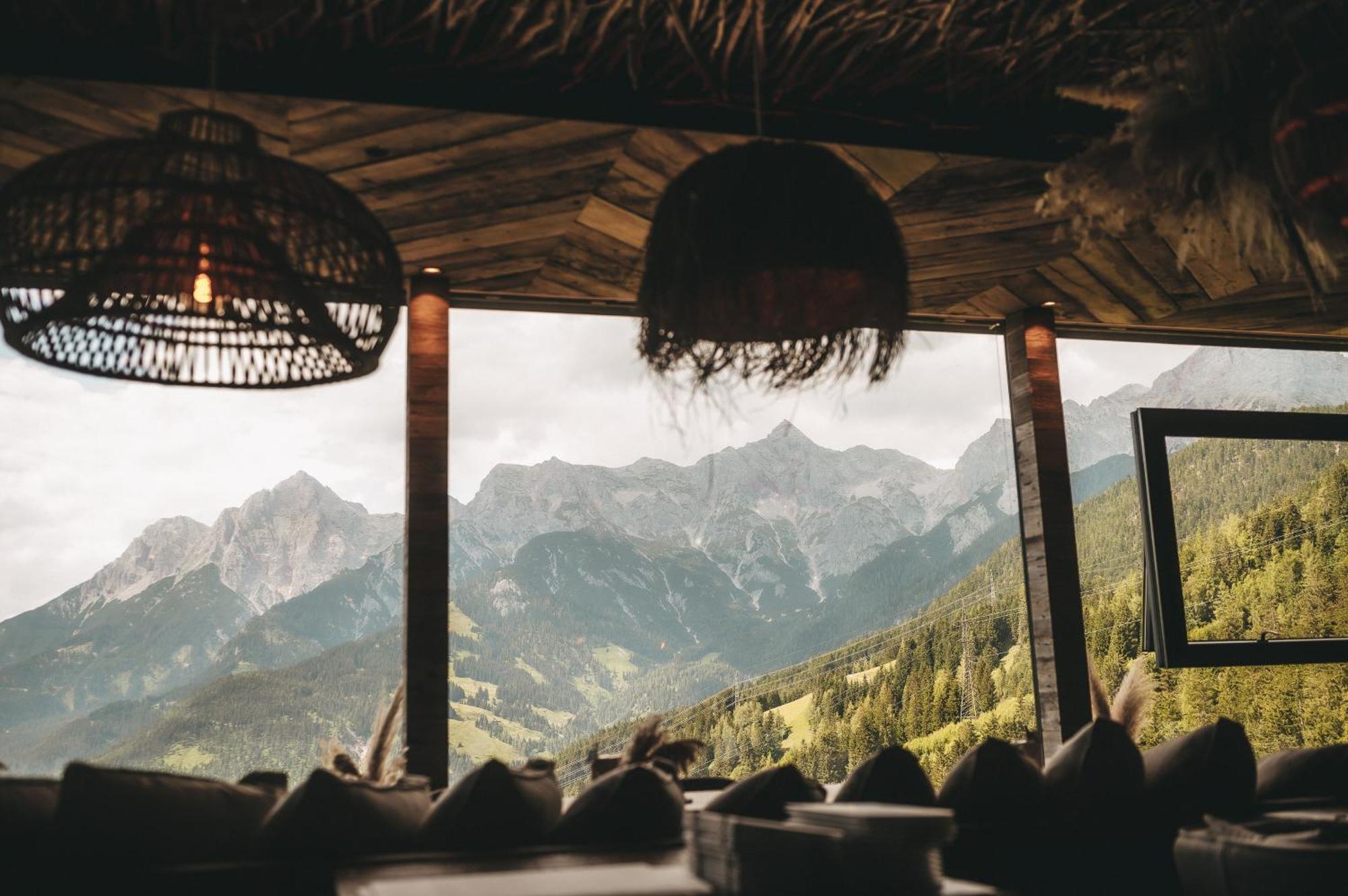 Jufenalm Boho Hotel & Restaurant Maria Alm am Steinernen Meer Exterior foto
